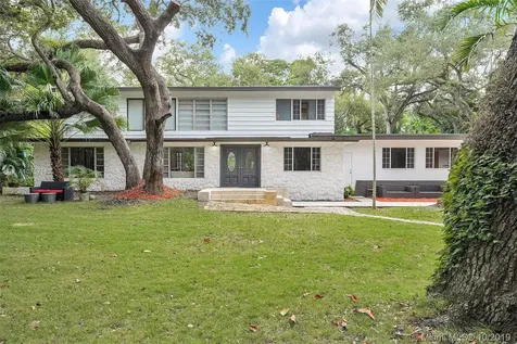 18940 NE 22nd Avenue Miami FL 33180