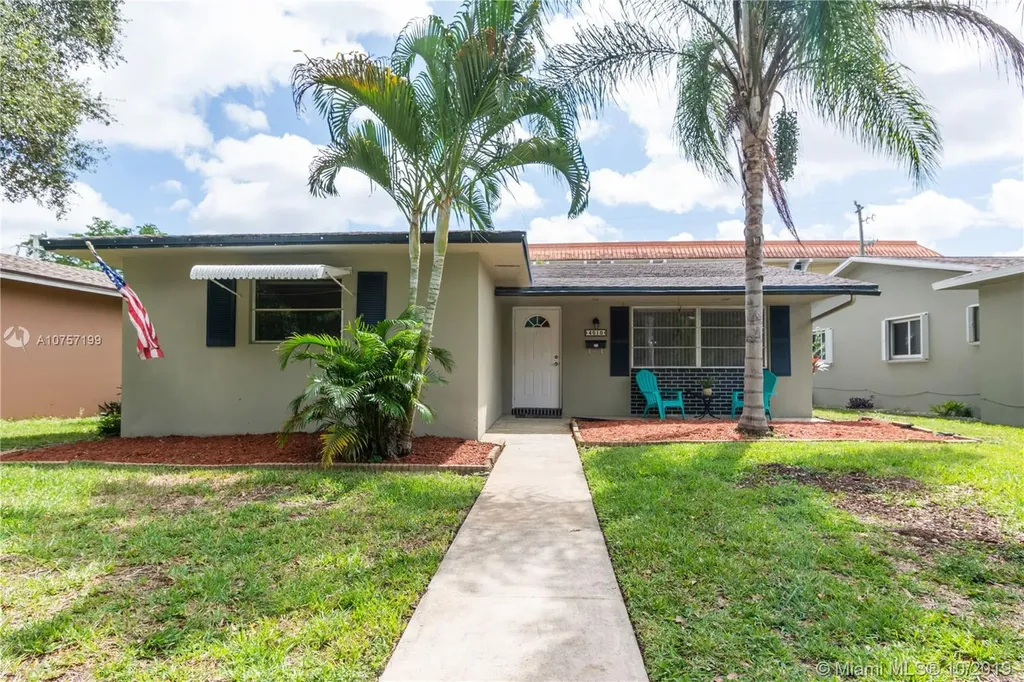 4010 N Circle Drive Hollywood FL 33021
