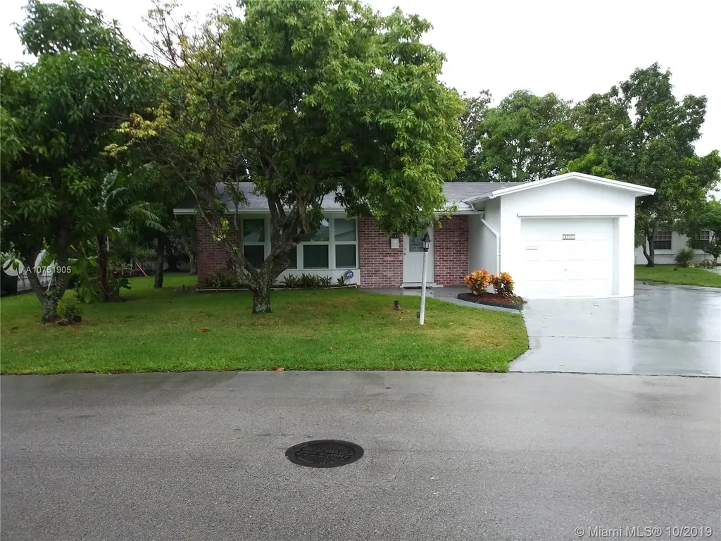 4361 NW 46th Terrace Lauderdale Lakes FL 33319