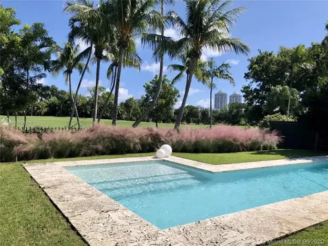 5315 Alton Road Miami Beach FL 33140