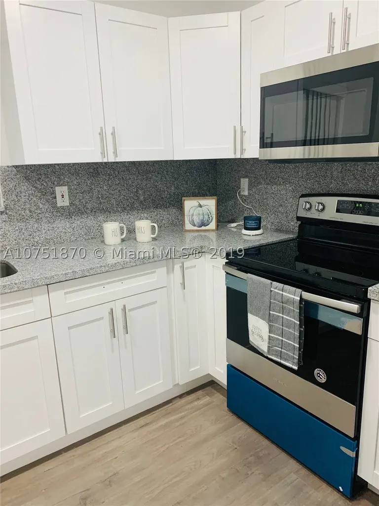 20221 SW 115th Avenue Miami FL 33189