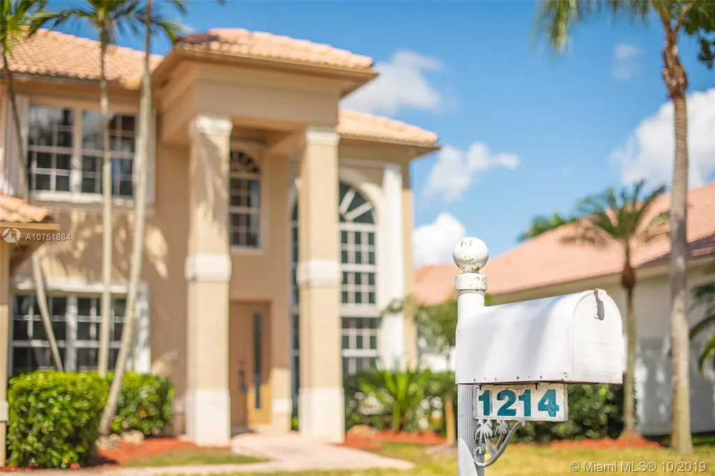 1214 NW 179th Terrace Pembroke Pines FL 33029