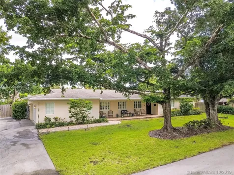 9405 SW 92nd Street Miami FL 33176