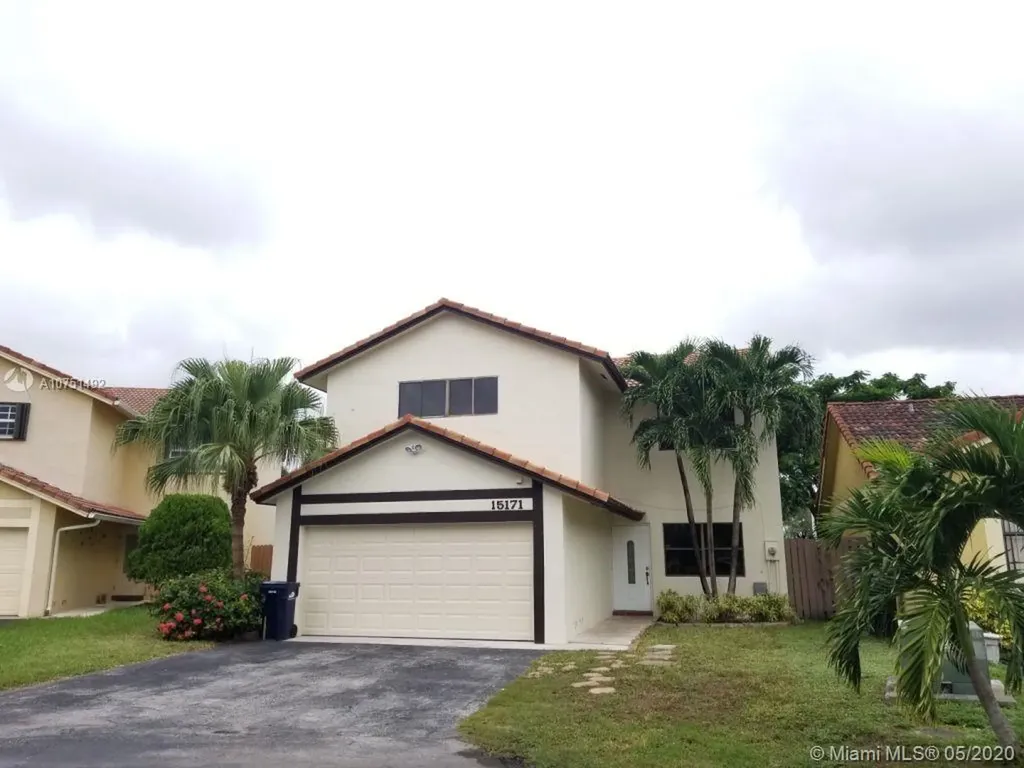 15171 SW 94th Terrace Miami FL 33196