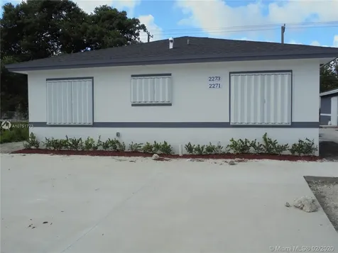 2271-2273 NW 66th Street Miami FL 33147