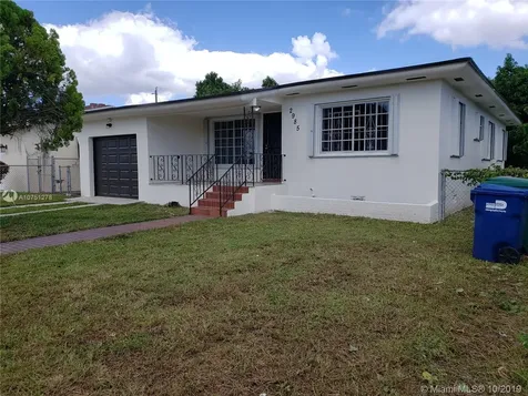 2985 NW 49th Street Miami FL 33142