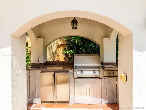 108 Paloma Drive Coral Gables FL 33143