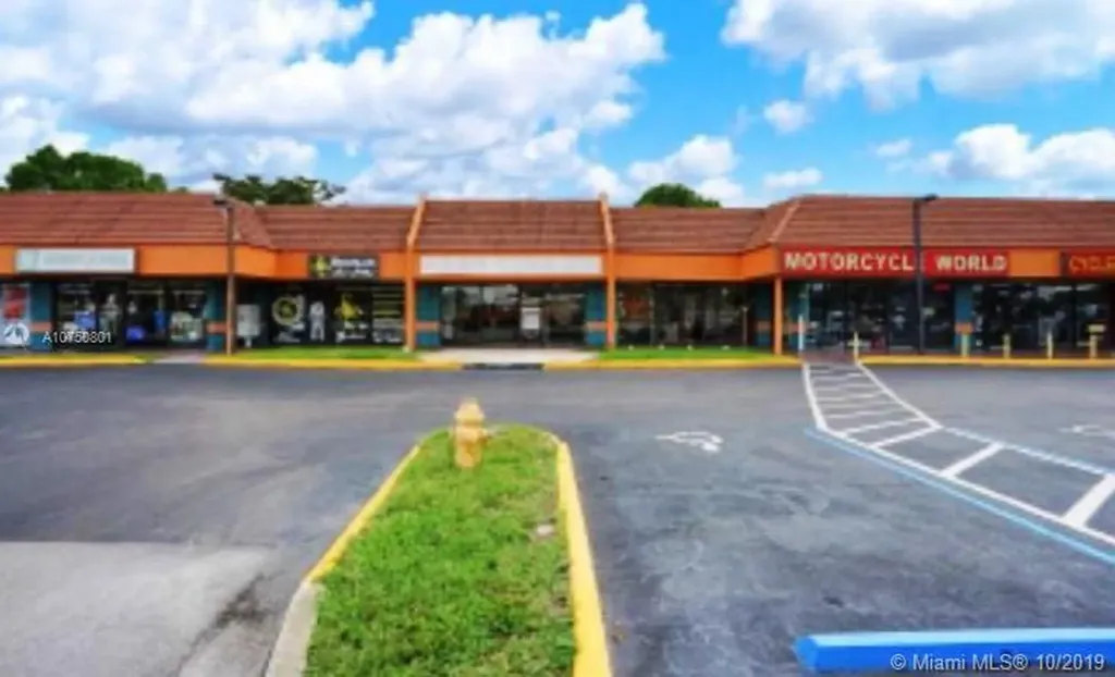 8230 W State Road 84 Davie FL 33324