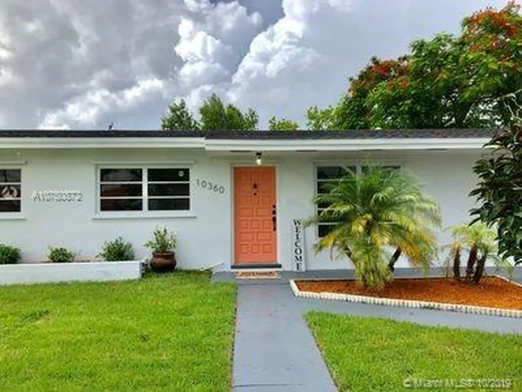 10360 SW 45th Street Miami FL 33165