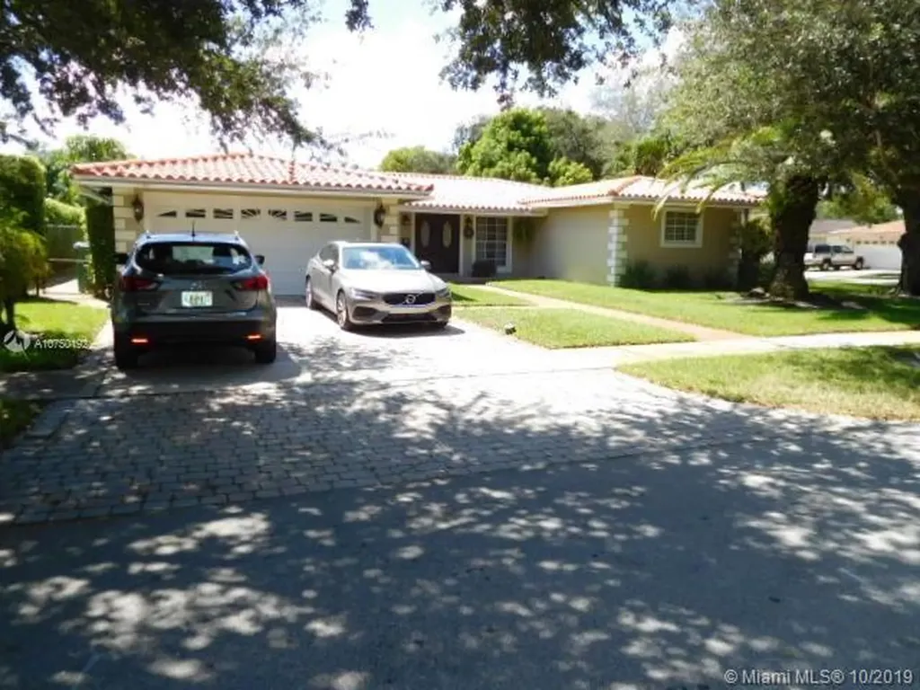 6799 Parkinsonia Drive Miami Lakes FL 33014