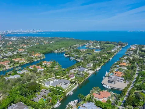 340 Leucadendra Drive Coral Gables FL 33156