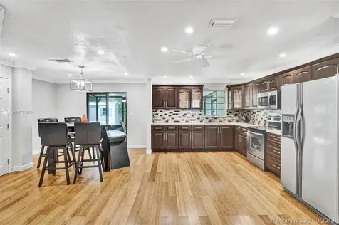 2000 SW 98th Terrace Miramar FL 33025