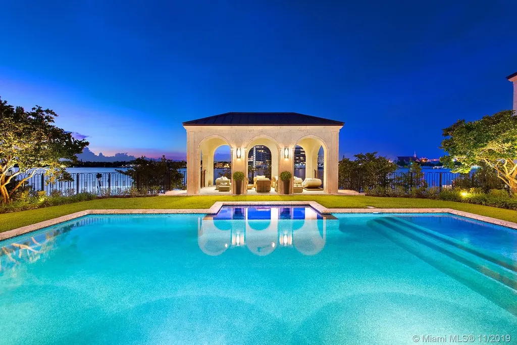 6650 Allison Road Miami Beach FL 33141