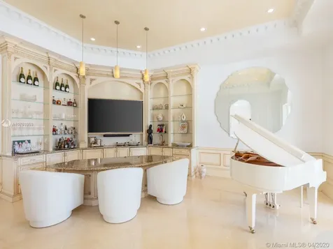 530 Arvida Parkway Coral Gables FL 33156