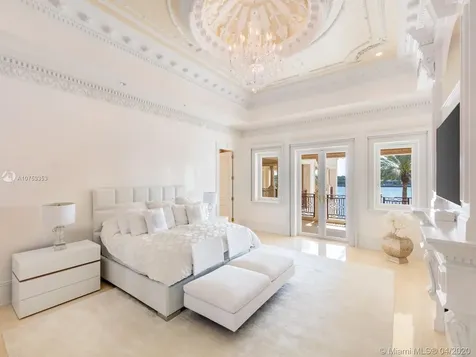 530 Arvida Parkway Coral Gables FL 33156