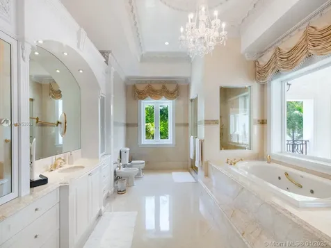530 Arvida Parkway Coral Gables FL 33156