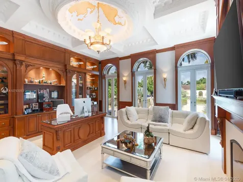 530 Arvida Parkway Coral Gables FL 33156