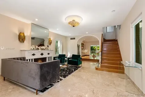 4514 Sheridan Avenue Miami Beach FL 33140