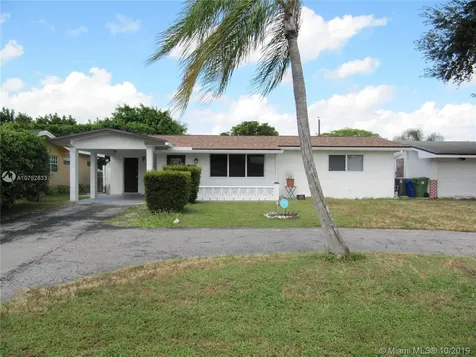 8821 Johnson Street Pembroke Pines FL 33024