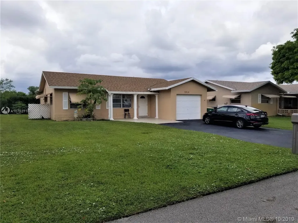 7015 NW 98th Terrace Tamarac FL 33321