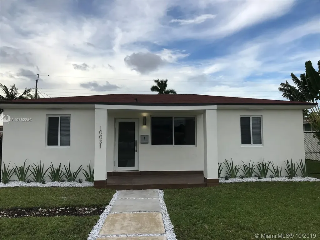 10031 SW 38th Terrace Miami FL 33165