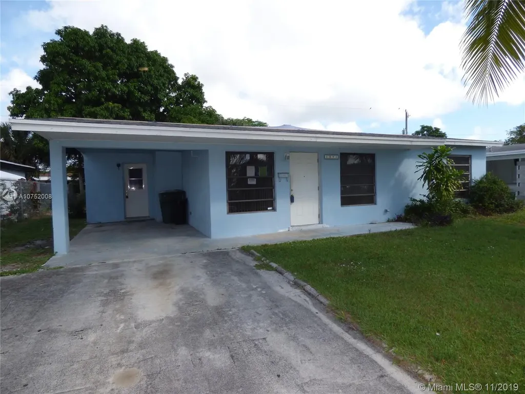 1580 W 12th Street Riviera Beach FL 33404