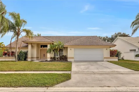 6634 Blue Bay Circle Lake Worth FL 33467