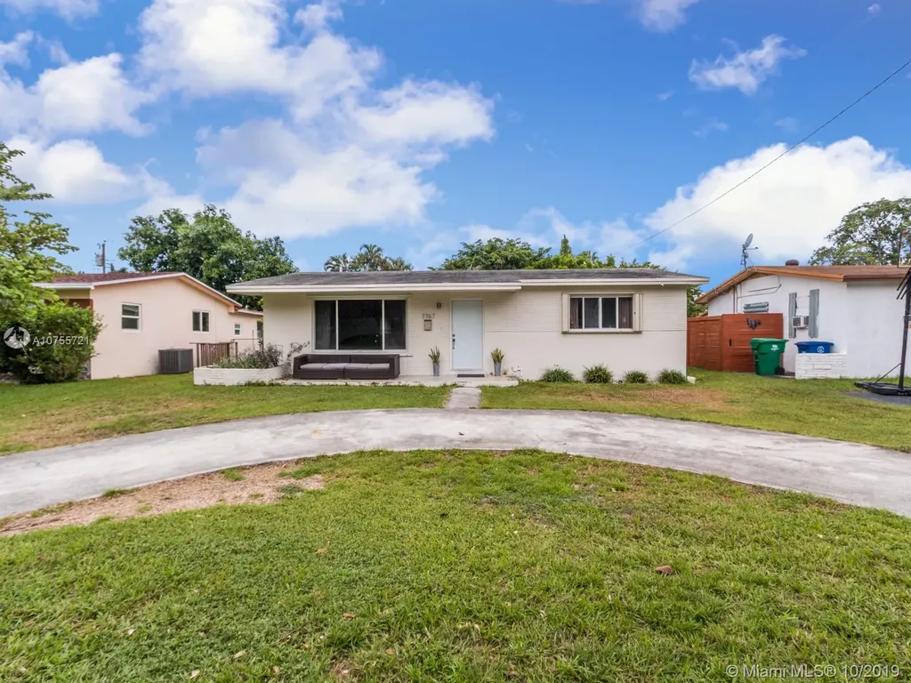 7767 Madeira Street Miramar FL 33023