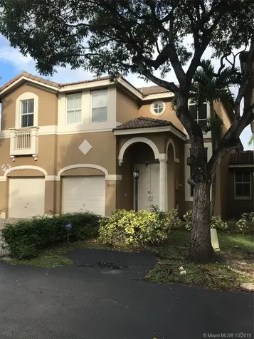 4881 NW 111th Avenue Doral FL 33178
