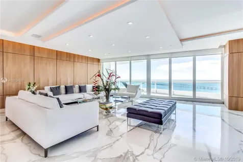 1643 Brickell Avenue Miami FL 33129
