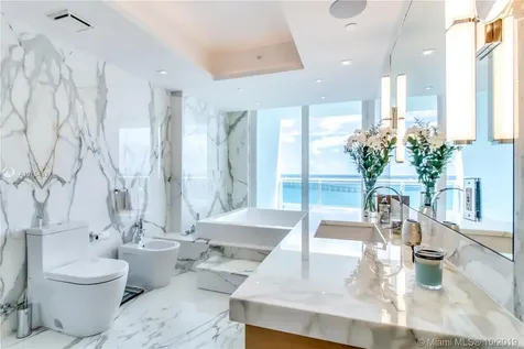 1643 Brickell Avenue Miami FL 33129
