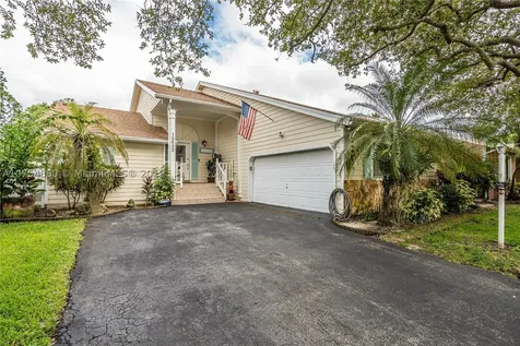 15033 SW 142nd Court Miami FL 33186
