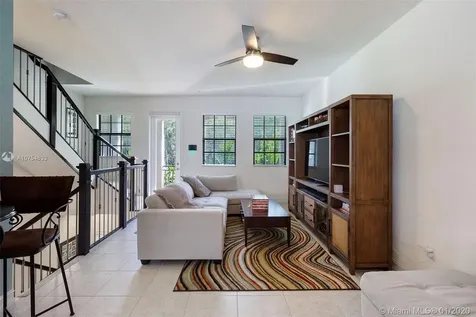 11343 SW 14th Street Pembroke Pines FL 33025
