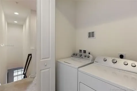 11343 SW 14th Street Pembroke Pines FL 33025