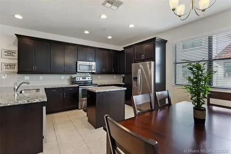 11343 SW 14th Street Pembroke Pines FL 33025