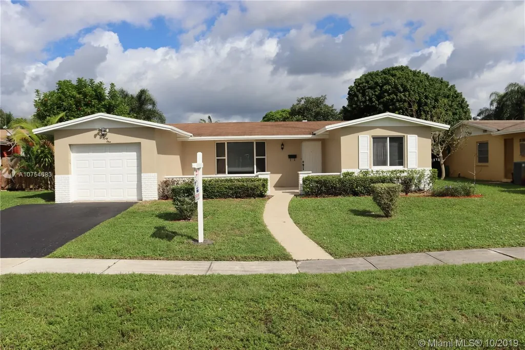 9041 NW 18th Court Pembroke Pines FL 33024