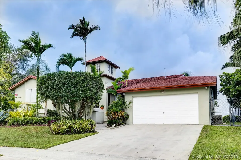 8107 SW 203rd Street Cutler Bay FL 33189