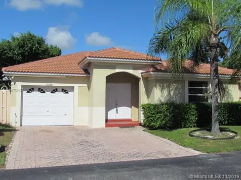9133 SW 215th Terrace Cutler Bay FL 33189