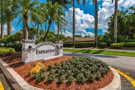 1835 Park Avenue Weston FL 33326