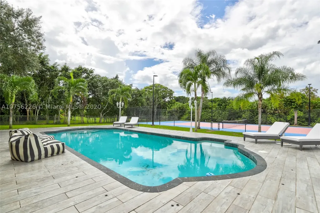 3421 SW 117th Avenue Davie FL 33330