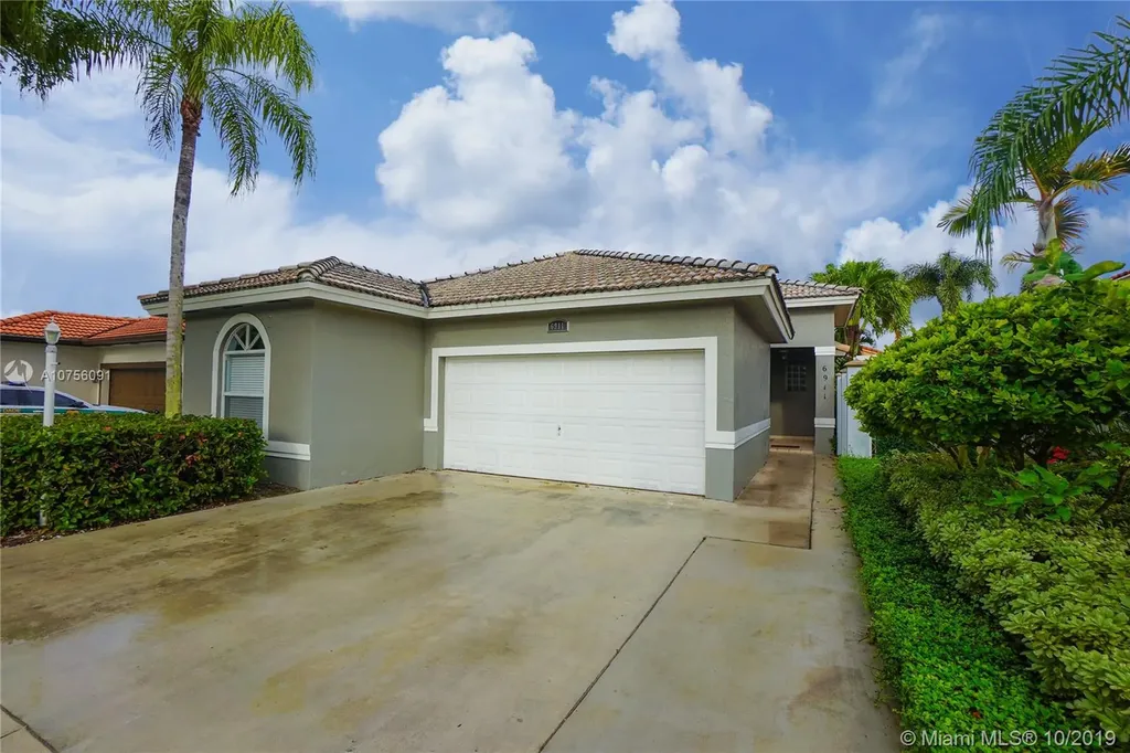 6911 SW 160th Court Miami FL 33193
