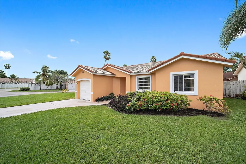 18122 NW 61st Avenue Hialeah FL 33015