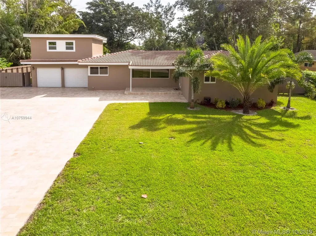 324 Bayberry Drive Plantation FL 33317