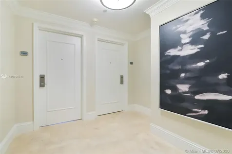 4401 Collins Avenue Miami Beach FL 33140