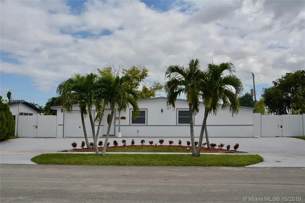 17845 NW 81st Court Hialeah FL 33015