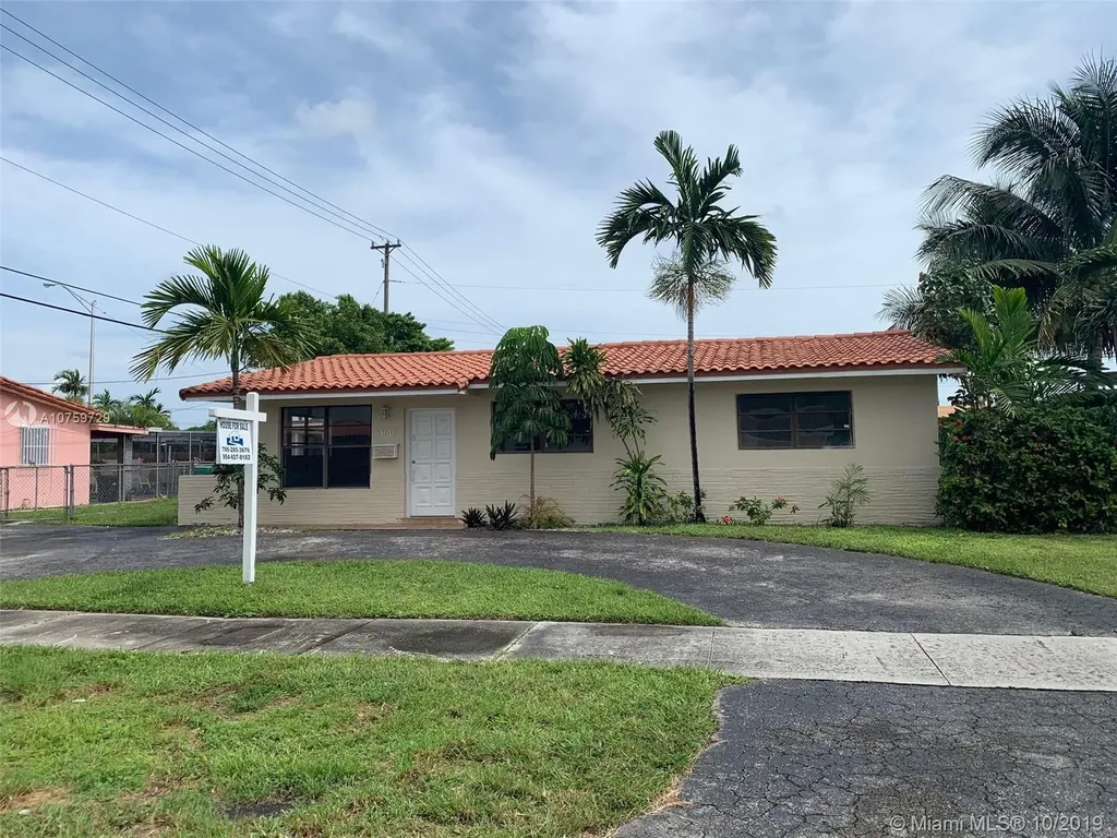 3211 SW 94th Place Miami FL 33165