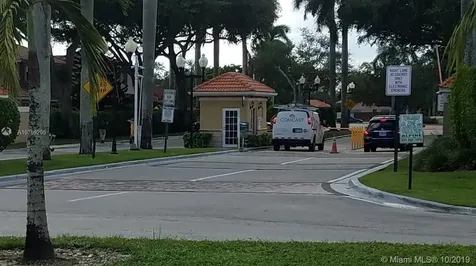 8169 NW 201st Terrace Hialeah FL 33015