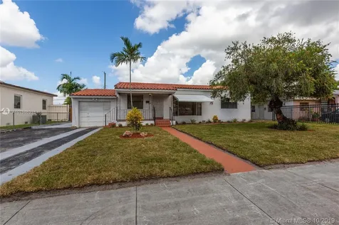 325 W 53rd Terrace Hialeah FL 33012