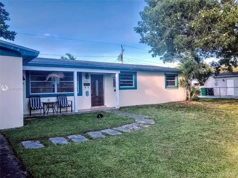 8751 SW 192nd Terrace Cutler Bay FL 33157