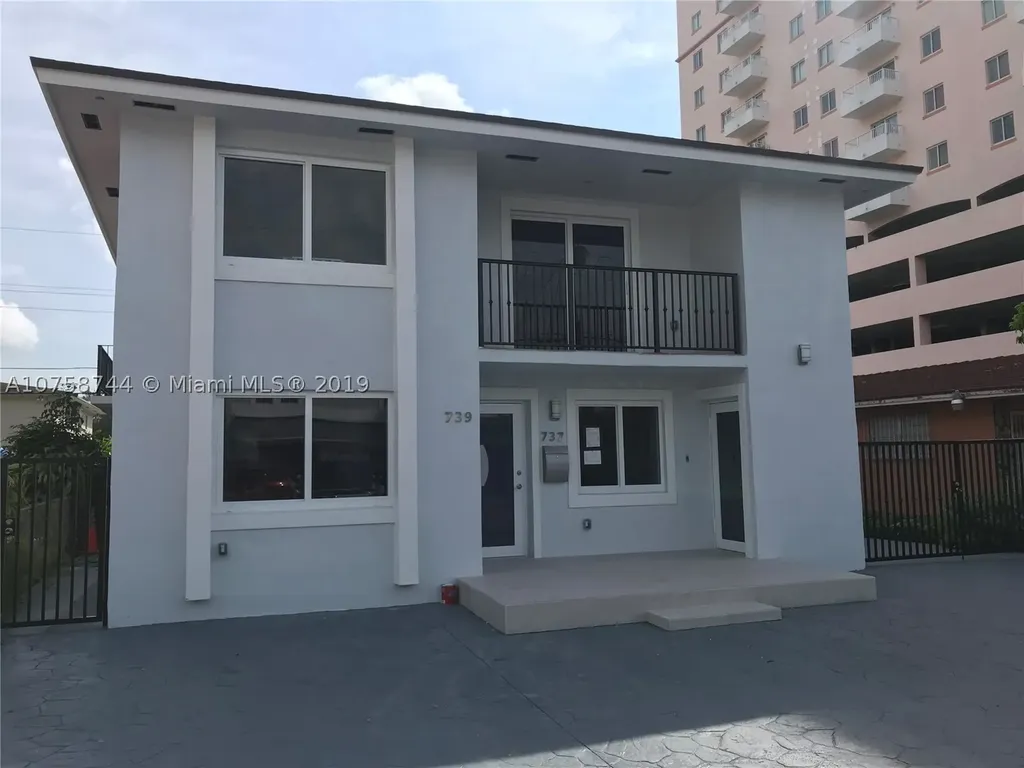 737 NW 22nd Court Miami FL 33125